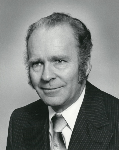 File:1977 E.F. Glass.jpg